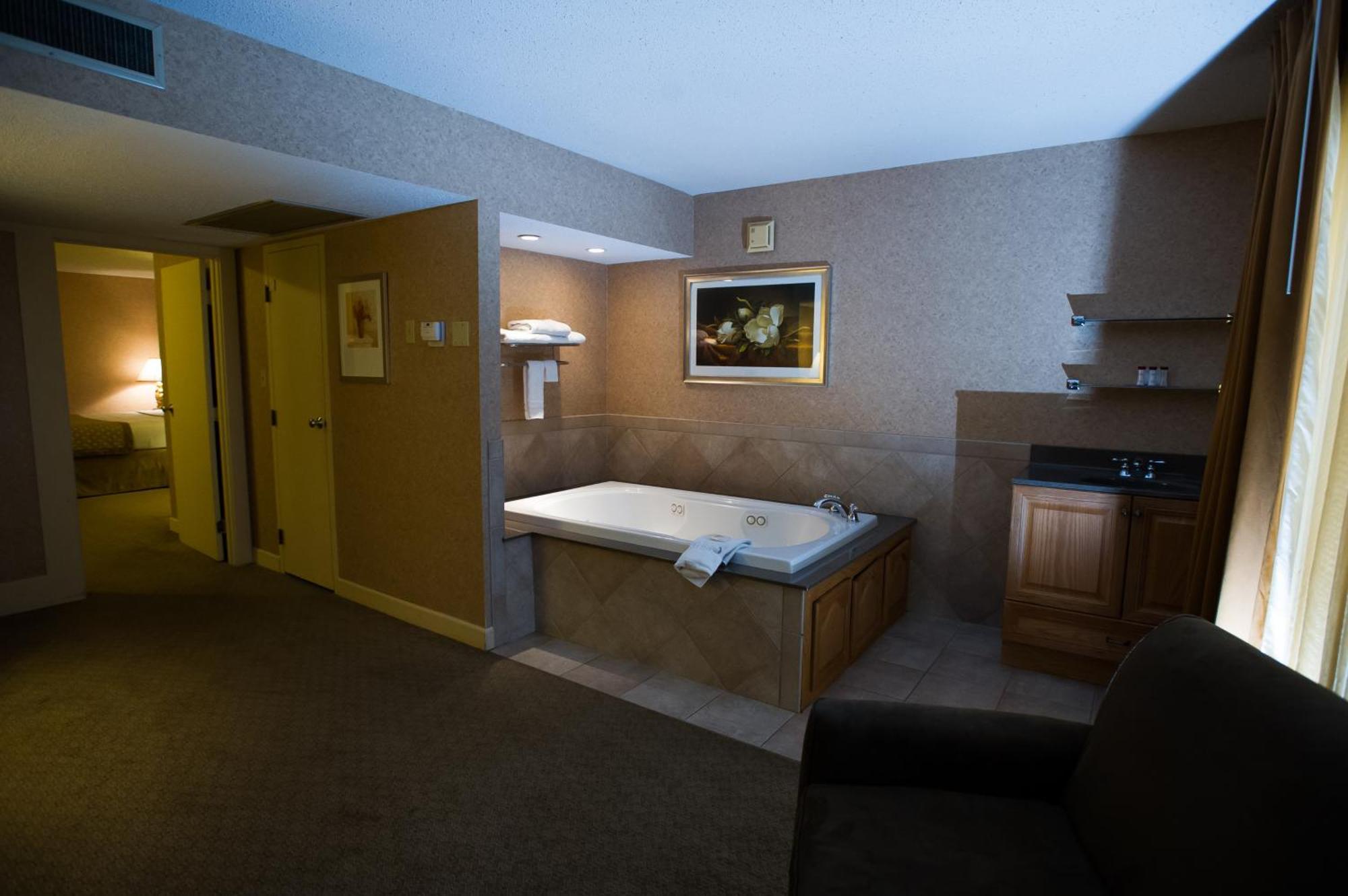 Ramada By Wyndham Topeka Downtown Hotel & Convention Center Camera foto